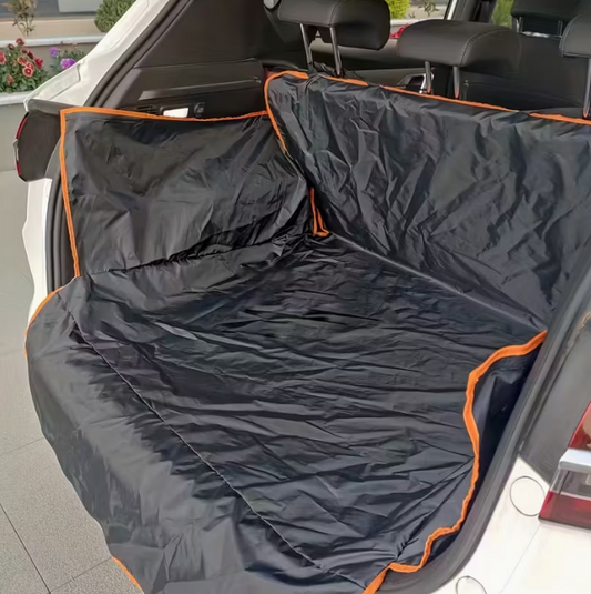 Trunk Guard Pro – Foldable Boot Protector & Picnic Mat